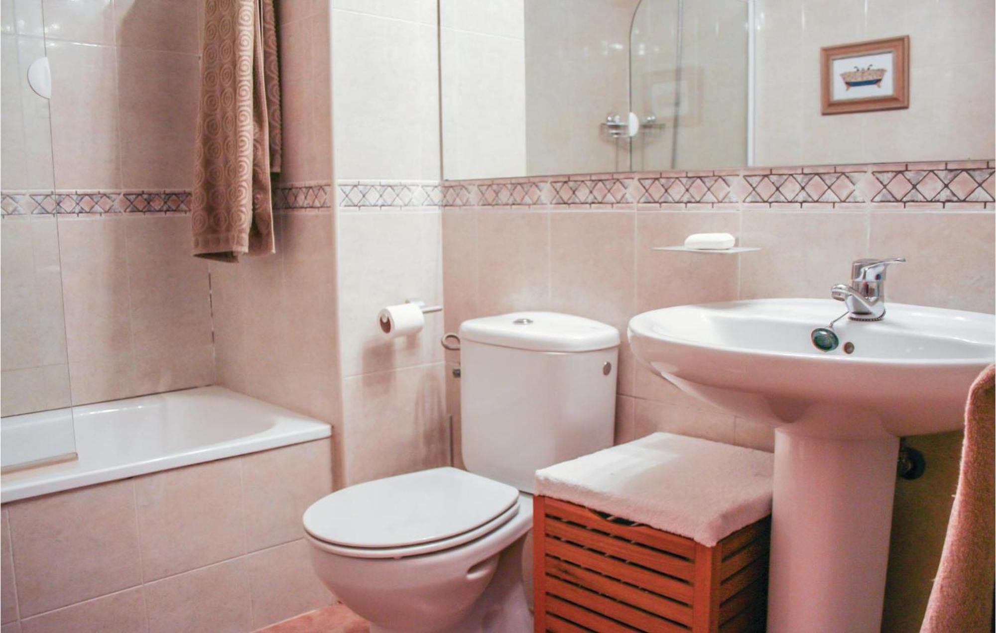 Beautiful Apartment In Alcossebre With Kitchen 外观 照片
